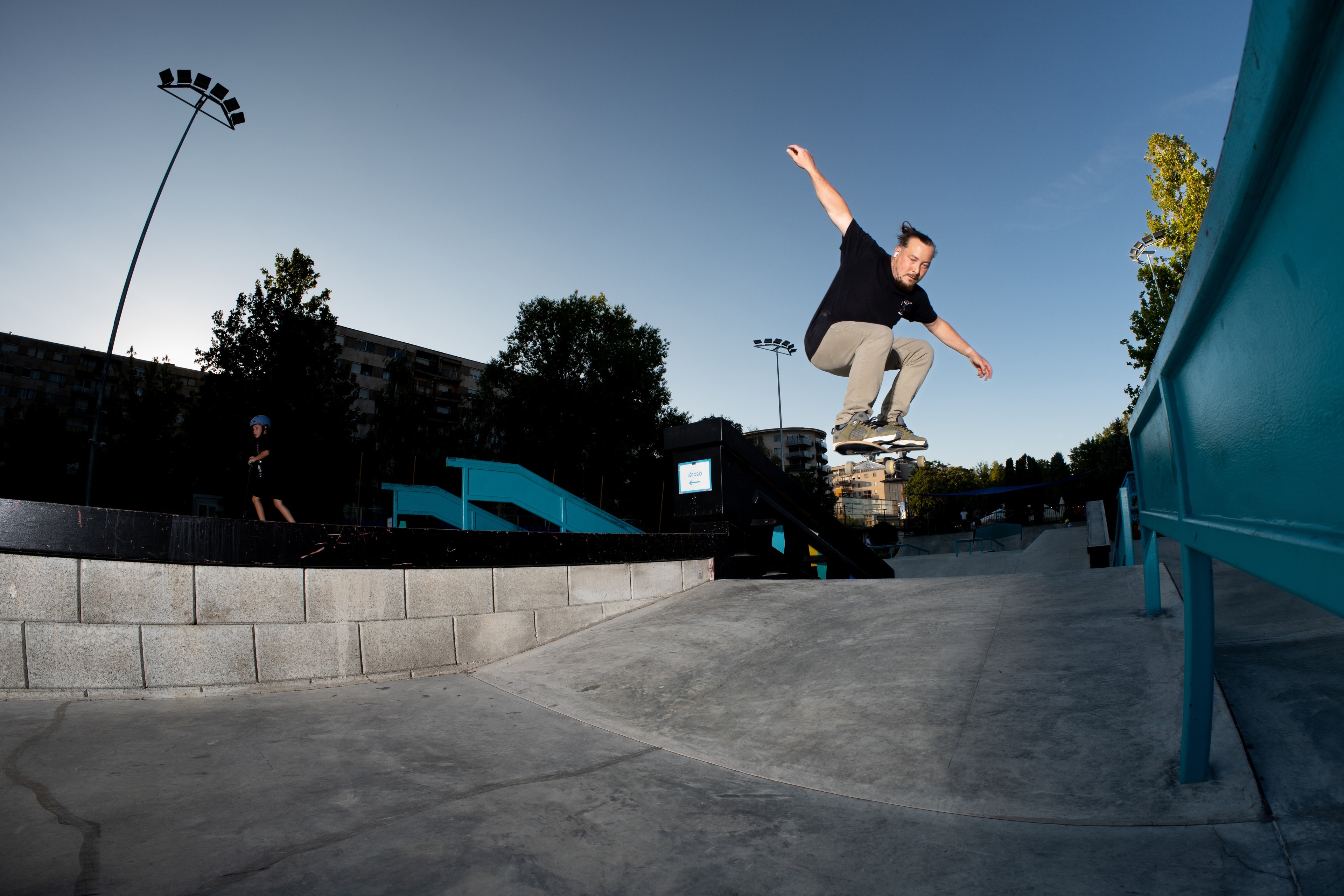 Skateboarding — 05