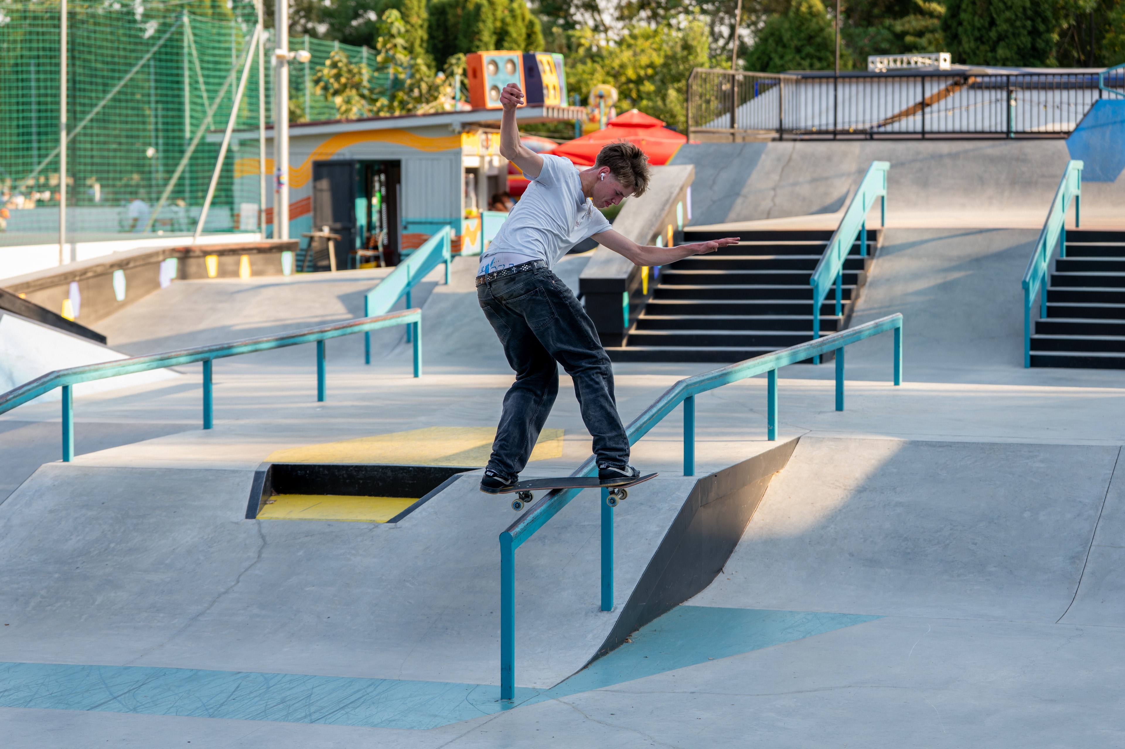 Skateboarding — 07