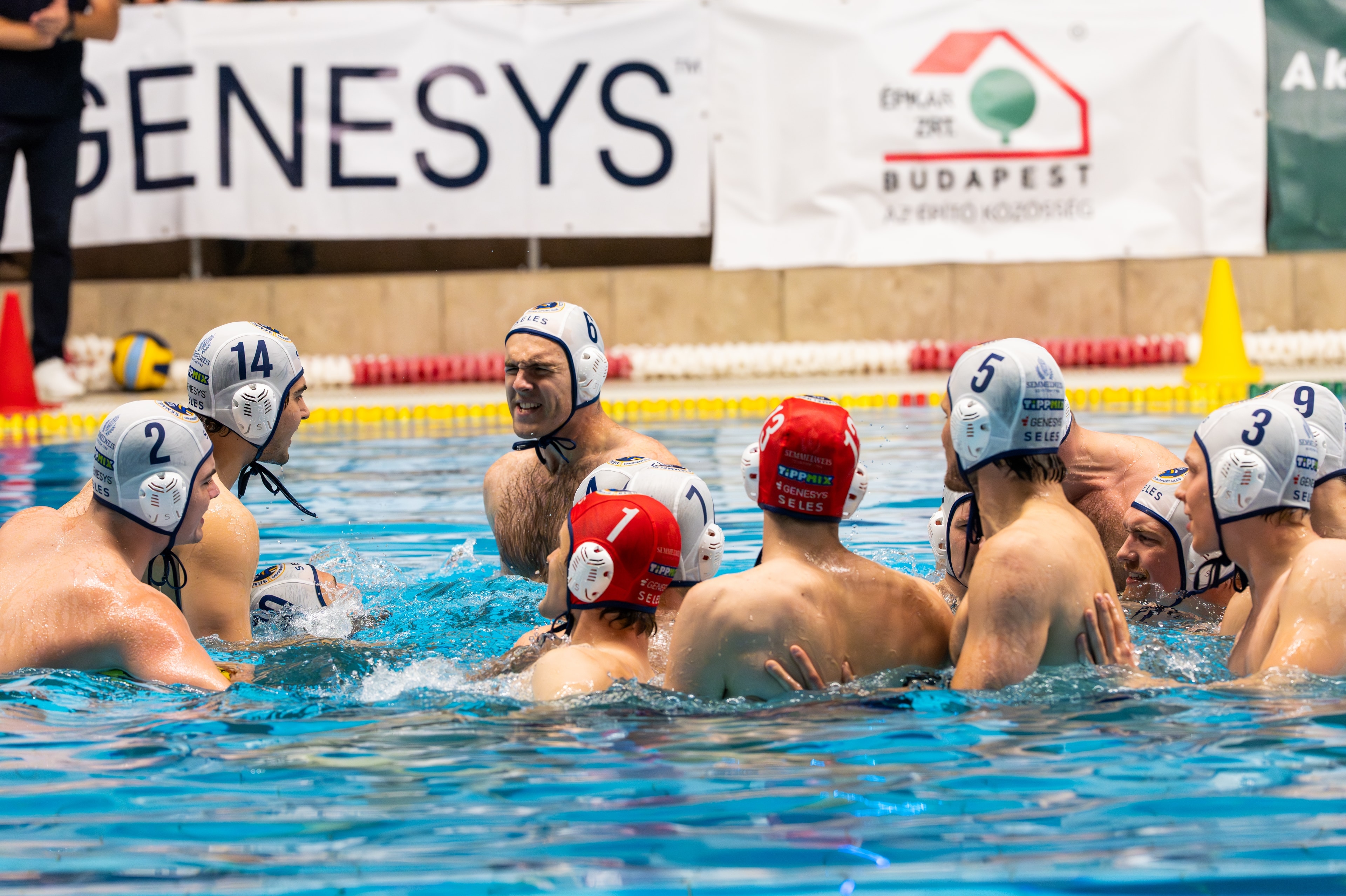Waterpolo — 13